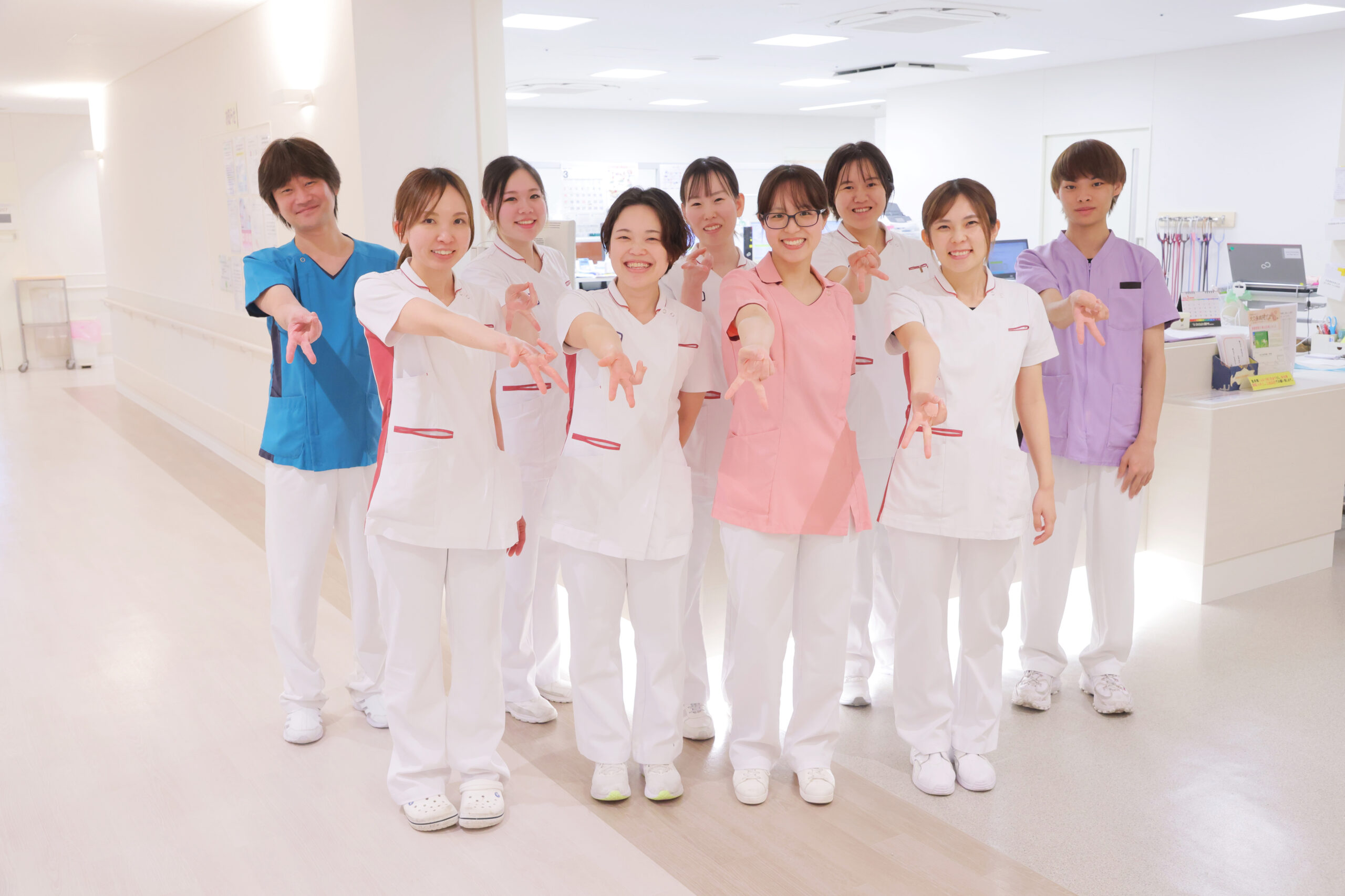 兵庫県明石市・大久保にある特定医療法人誠仁会大久保病院で働く看護師たち