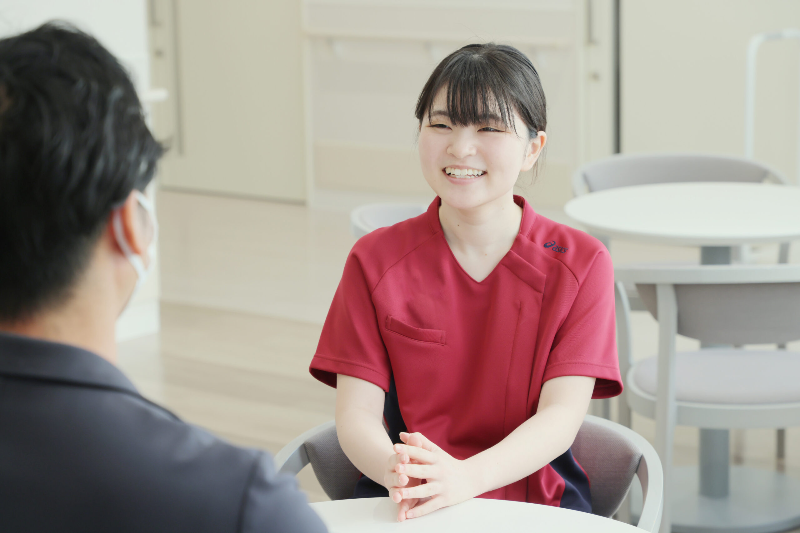 兵庫県明石市・大久保にある特定医療法人誠仁会大久保病院　急性期病棟で働く新人看護師