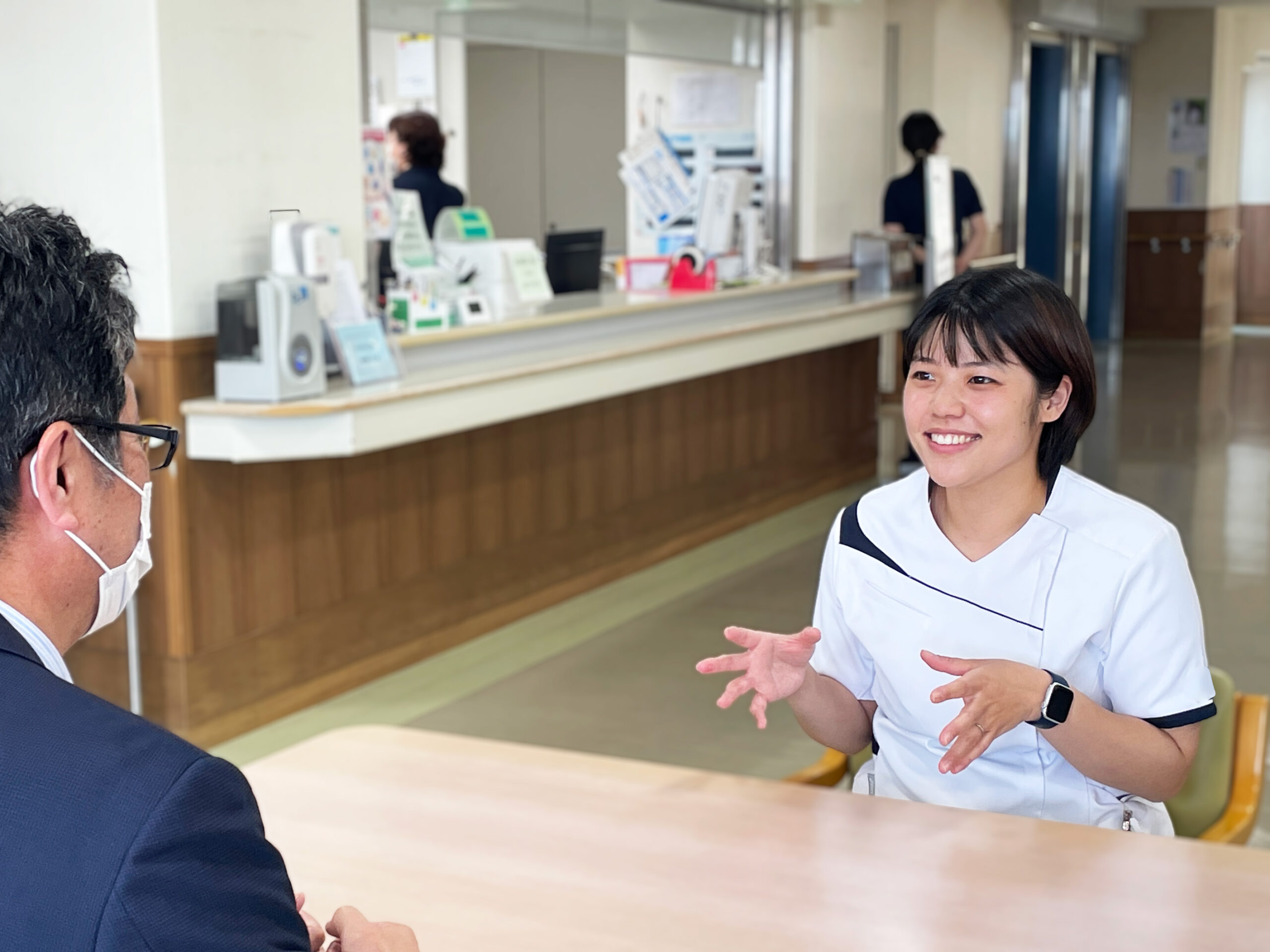 兵庫県明石市・大久保にある特定医療法人誠仁会大久保病院　地域包括ケア病棟で働く看護師
